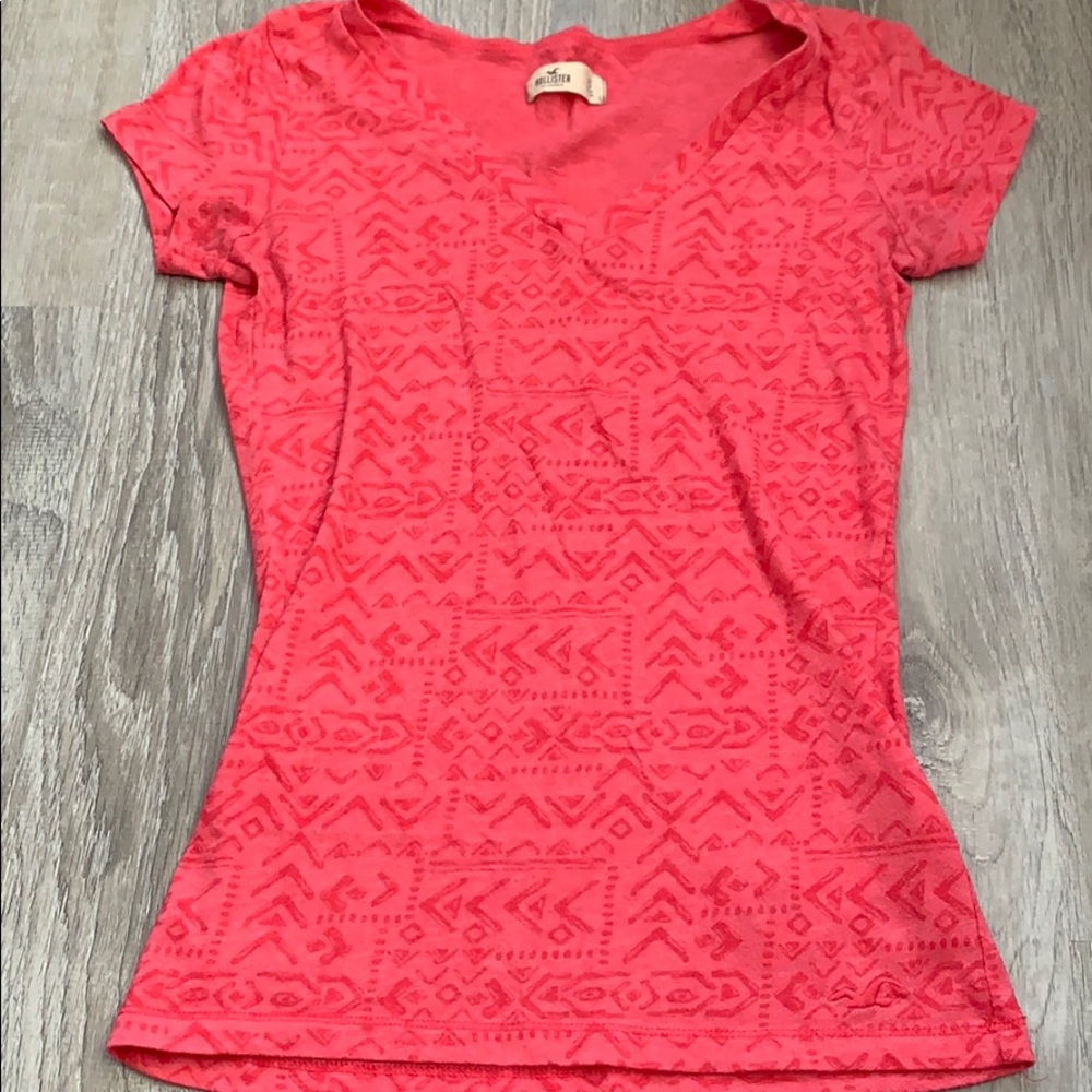 Hollister t-shirt